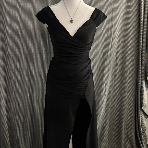 Fashion Nova Dresses & Skirts - Black off shoulder maxi dress